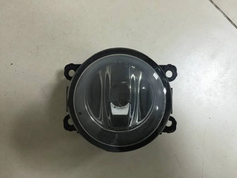 Фара противотуманная левая Nissan Navara (D40) 2005-2015