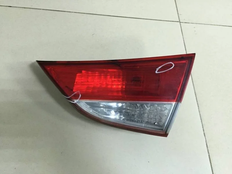 Фонарь задний внутренний правый Hyundai Elantra (MD) 2011-2016
