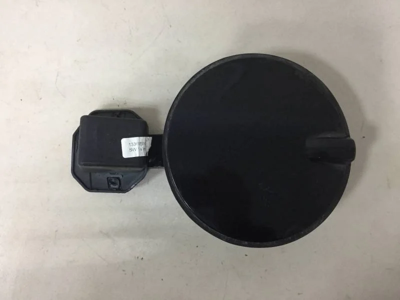 Лючок бензобака Opel Astra H / Family 2004-2015