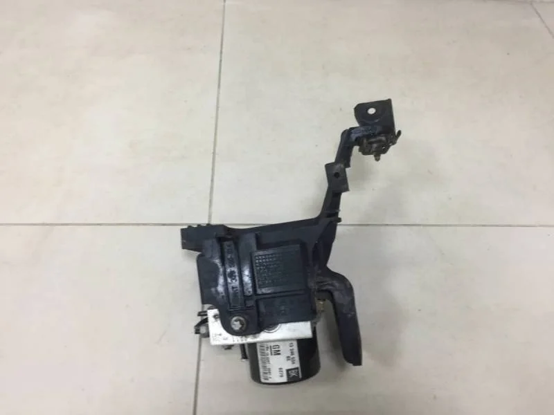 Блок ABS (насос) Opel Astra H / Family 2004-2015