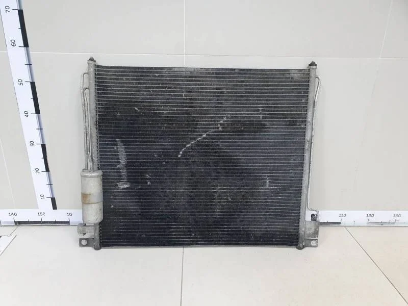 Радиатор кондиционера (конденсер) Nissan Navara (D40) 2005-2015