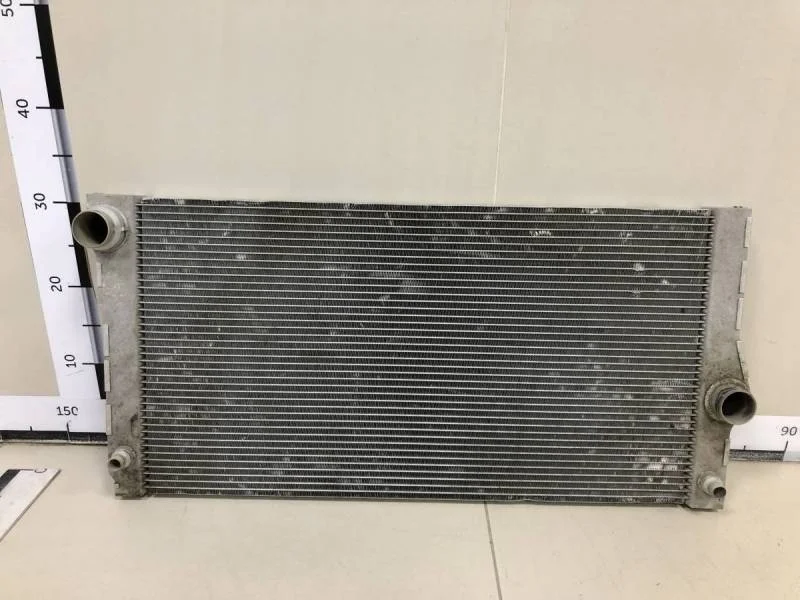 Радиатор охлаждения двигателя BMW 5-series F10/F11 2009-2016