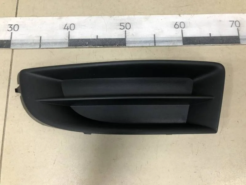 Решетка в бампер левая Skoda Octavia (A5 1Z-) 2004-2013