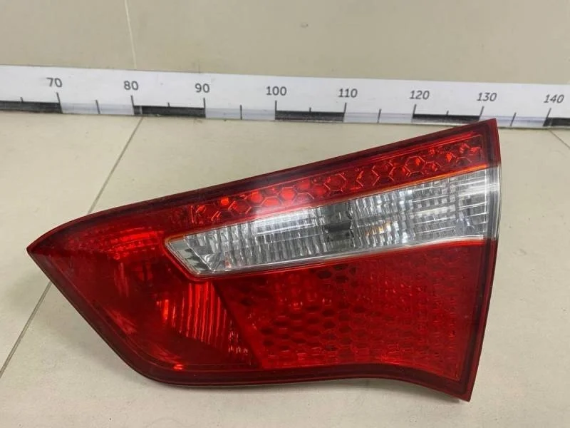 Фонарь задний внутренний правый Kia Rio 3 (UB) 2011-2017