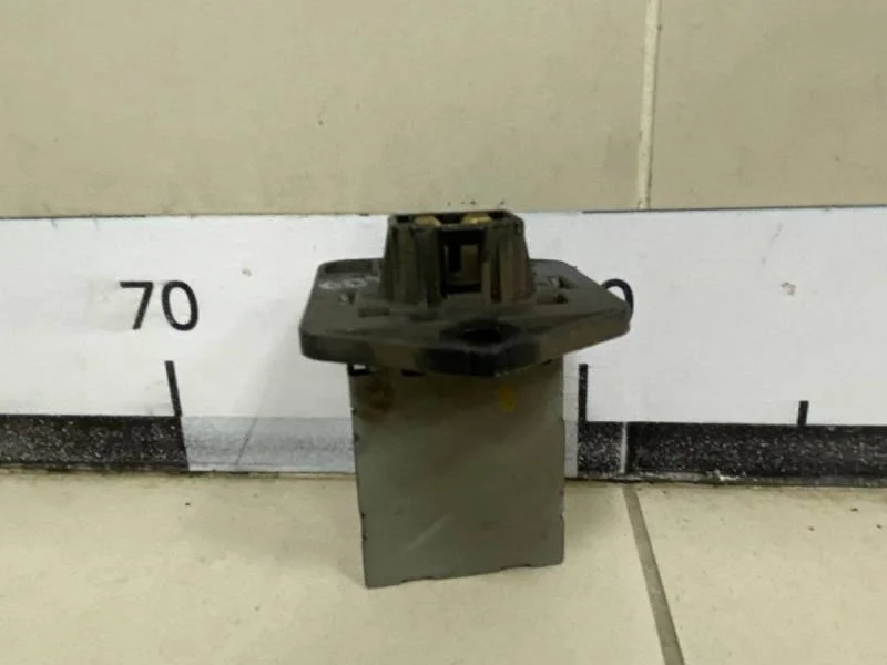 Резистор отопителя Kia Rio 3 (UB) 2011-2017