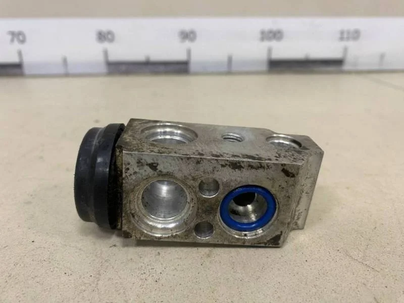 Клапан кондиционера Kia Rio 3 (UB) 2011-2017