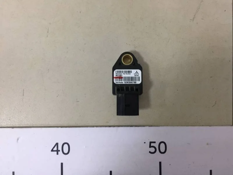 Датчик AIR BAG Mitsubishi Outlander XL (CW) 2006-2012