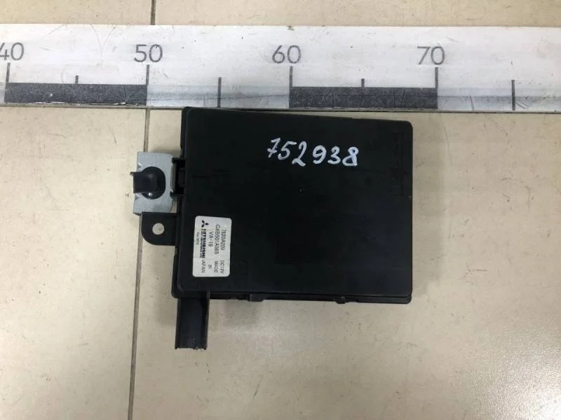 Блок электронный Mitsubishi Outlander XL (CW) 2006-2012