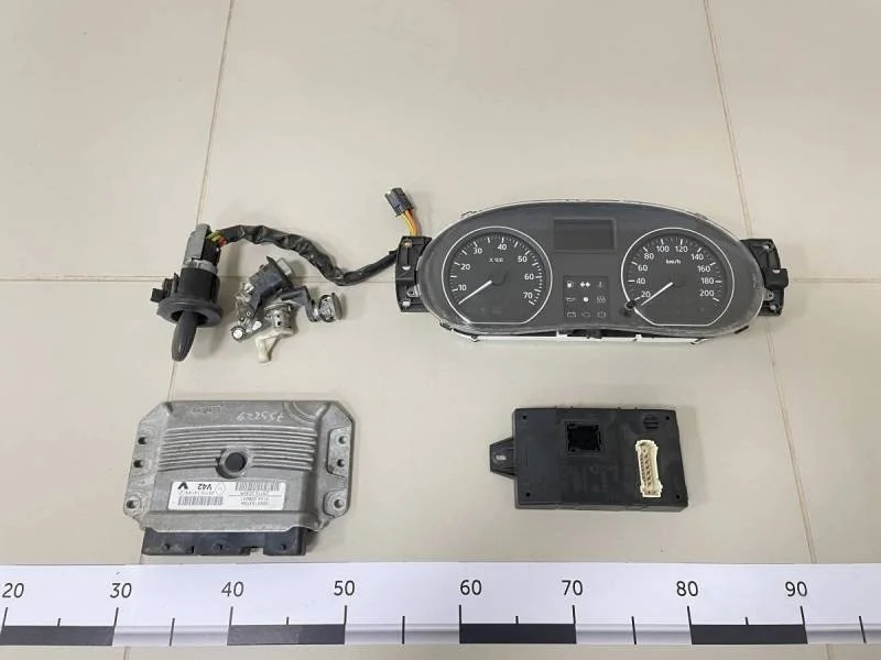 Замок зажигания (комплект) Nissan Terrano (D10) 2014>