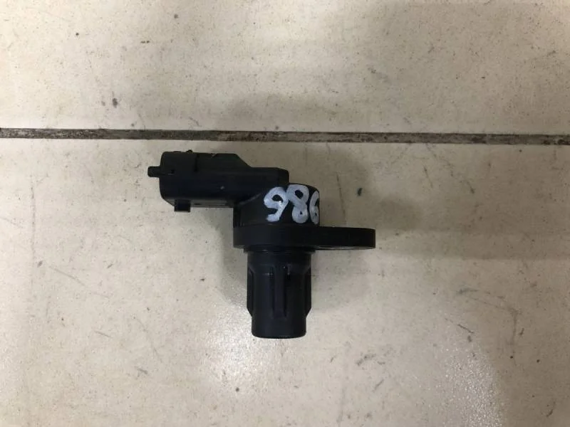 Датчик положения распредвала Ford Focus 3 2011>