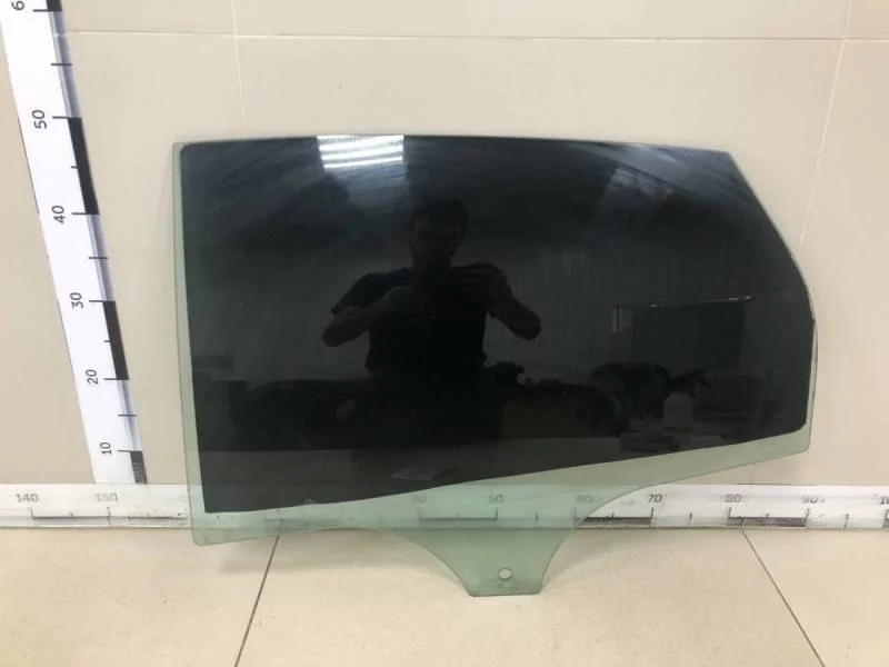 Стекло двери задней левой Ford Focus 3 2011>