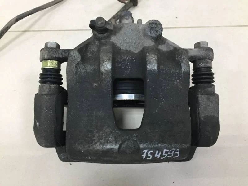 Суппорт передний правый Hyundai Solaris 2010-2017