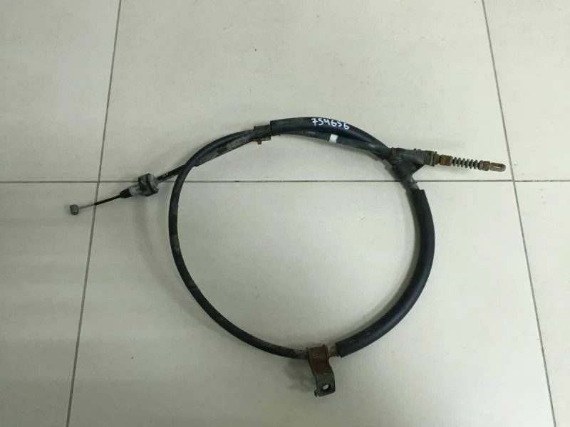 Трос стояночного тормоза правый Kia Ceed (ED) 2007-2012