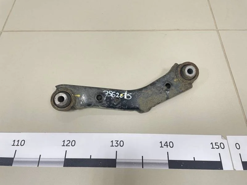 Рычаг задний поперечный Kia Sorento (XM) 2009>