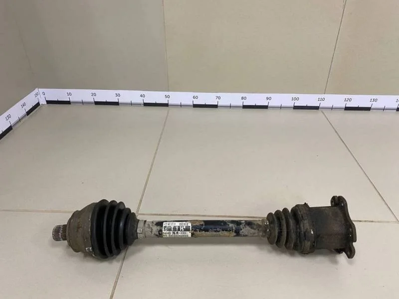 Полуось передняя левая Audi A6 (C6) 2005-2011
