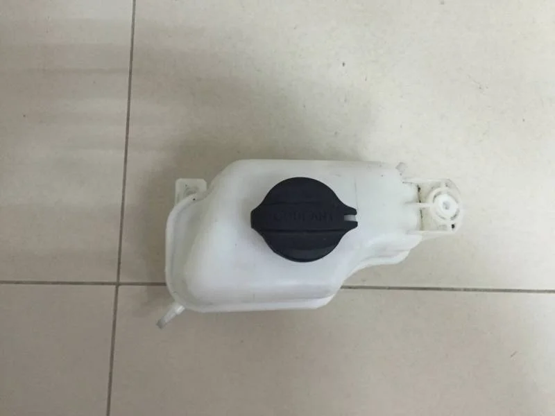 Бачок расширительный Kia Sorento (XM) 2009>