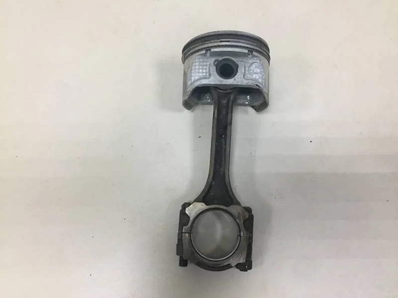 Поршень с шатуном Nissan Almera (N16) 2000-2006