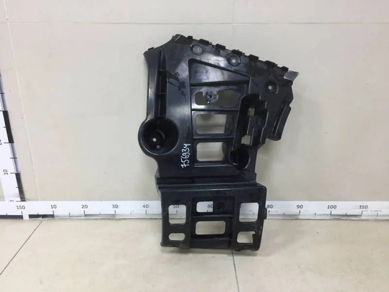 Направляющая заднего бампера правая BMW X1 E84 2009-2015