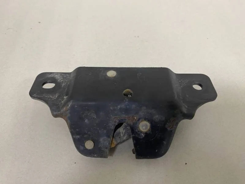 Замок багажника Peugeot 206 1998-2012