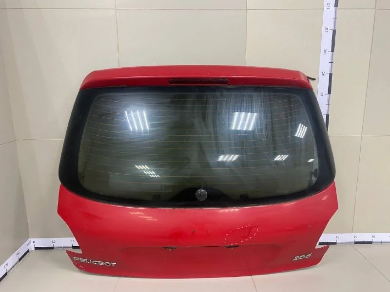 Дверь багажника со стеклом Peugeot 206 1998-2012