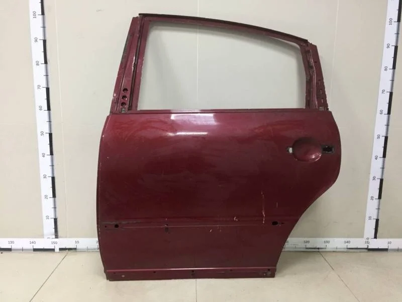 Дверь задняя левая Volkswagen Passat B5 2000-2005