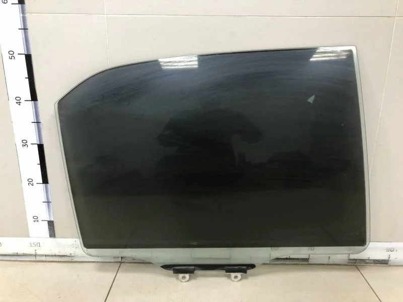 Стекло двери задней правой Mitsubishi Lancer 9  (CS/Classic) 2000-2011