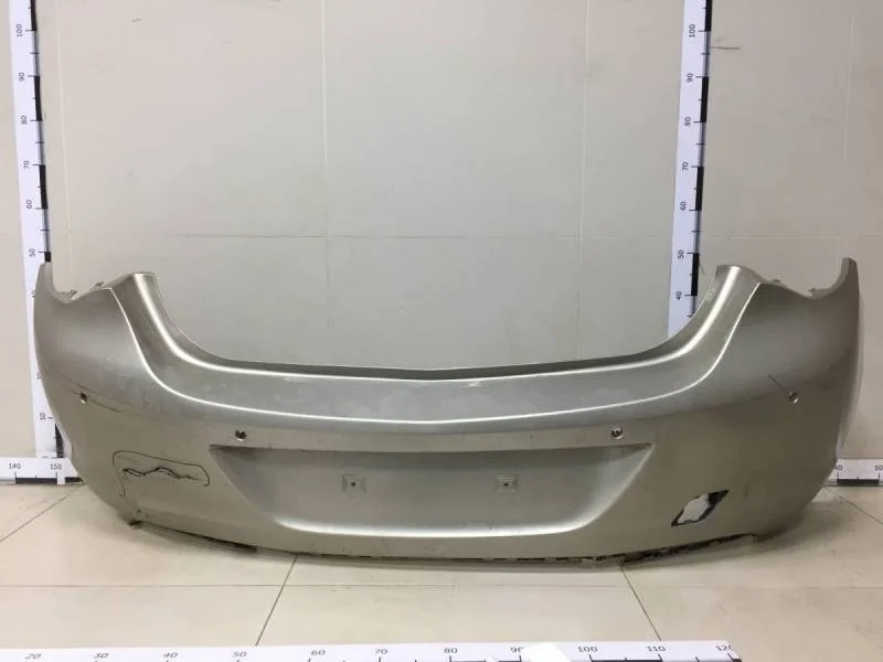 Бампер задний Opel Astra J 2010-2017