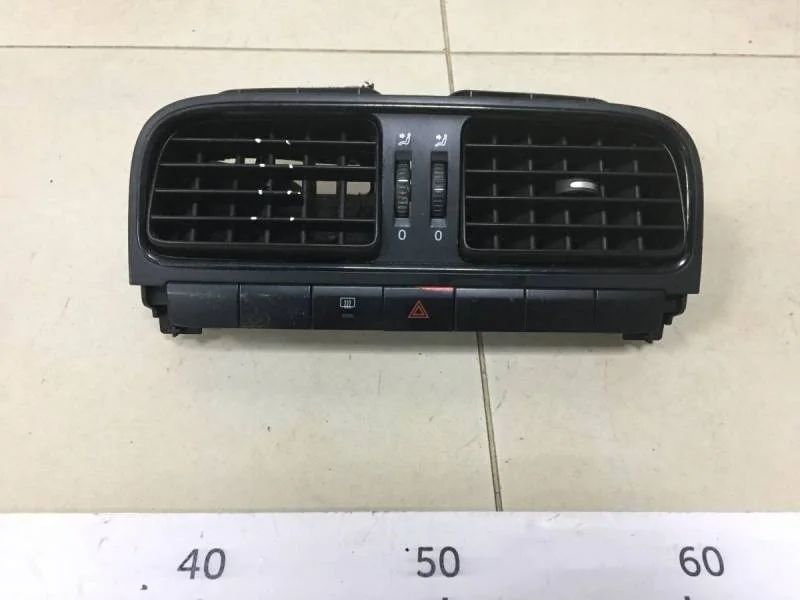 Дефлектор воздушный Volkswagen Polo (Sed RUS) 2011>