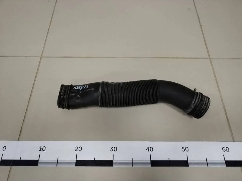 Патрубок воздушного фильтра Volkswagen Polo (Sed RUS) 2011>