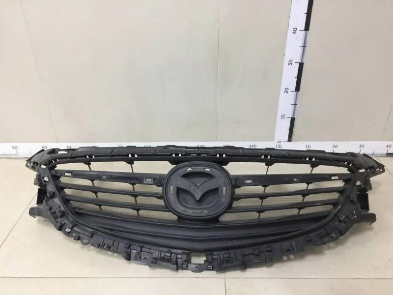 Решетка радиатора Mazda Mazda 6 (GJ) 2013-2016