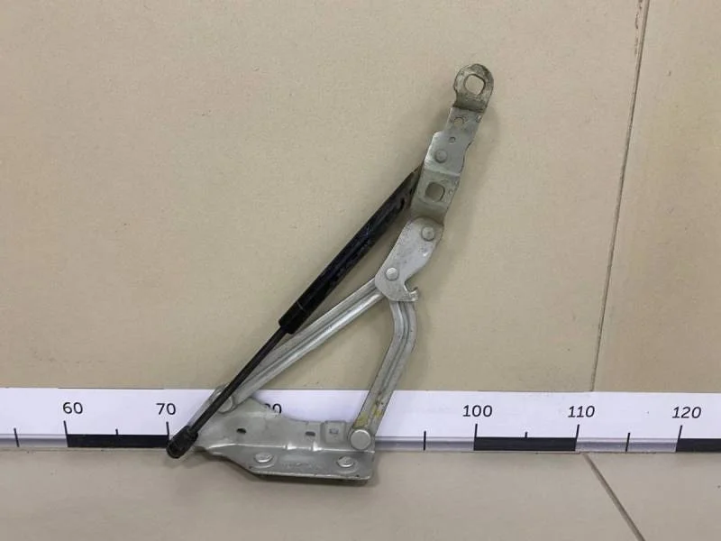 Петля крышки багажника Renault Megane (2) 2002-2009