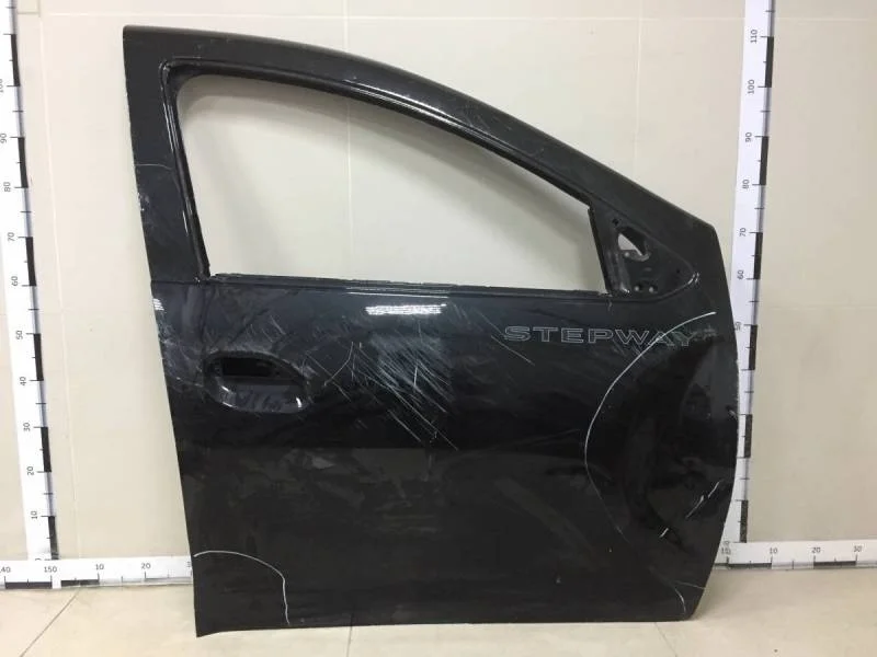 Дверь передняя правая Renault Logan Stepway 2018>