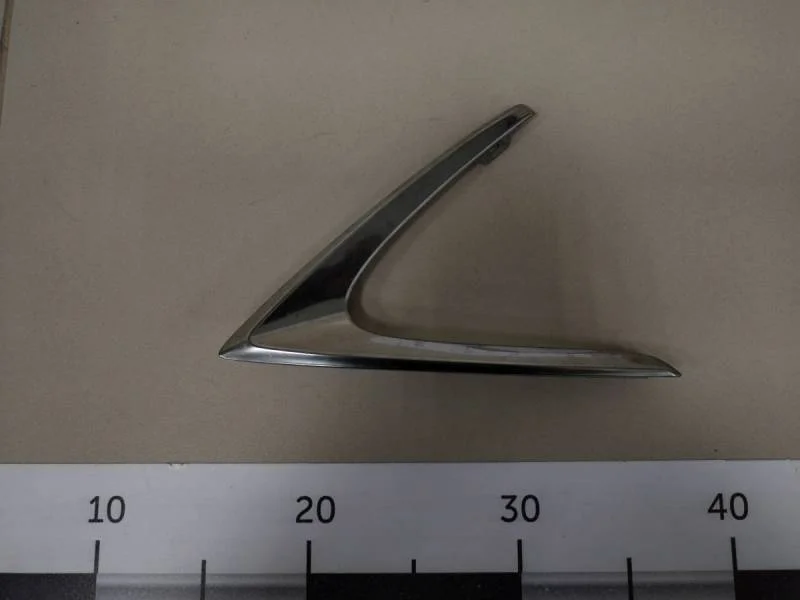 Рамка противотуманной фары левой Lexus RX 350 2015>