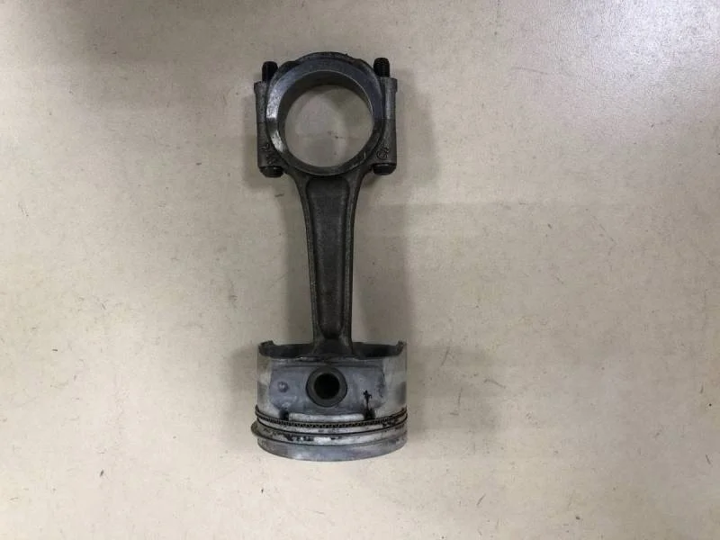 Поршень с шатуном Peugeot 307 2001-2008