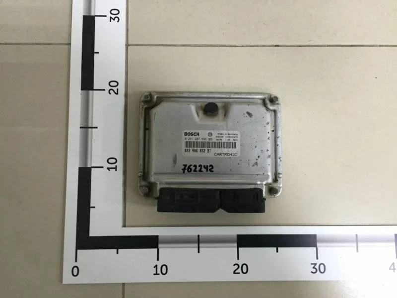 Блок управления двигателем Porsche Cayenne 2003-2010