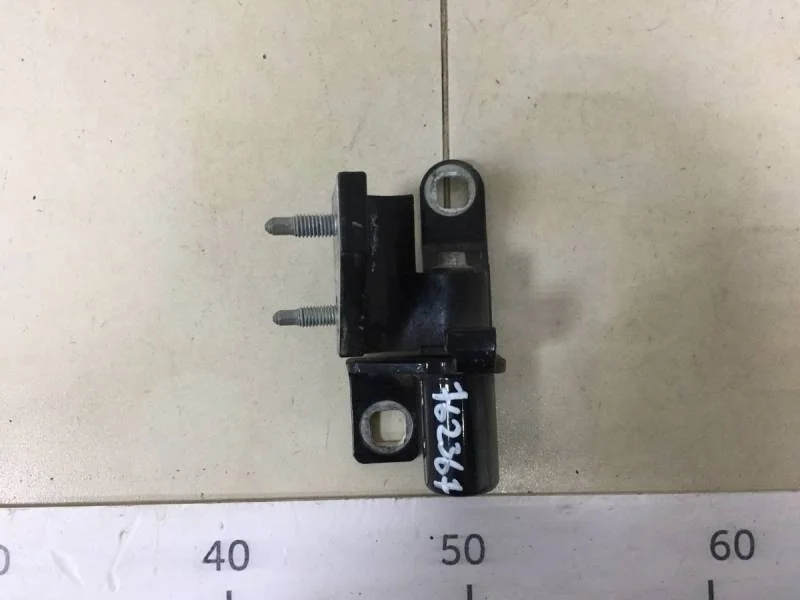 Петля двери задней правой верхняя Ford Mondeo 4 2007-2015