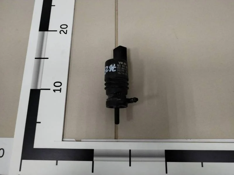 Насос омывателя Volkswagen Polo (Sed RUS) 2011>