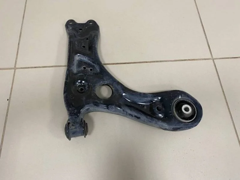 Рычаг передний правый Volkswagen Polo (Sed RUS) 2011>