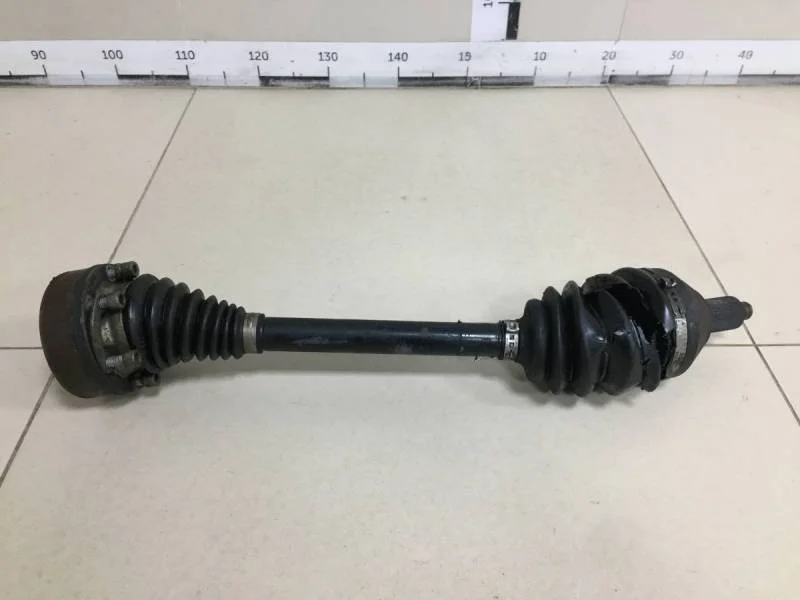 Полуось передняя левая Volkswagen Polo (Sed RUS) 2011>