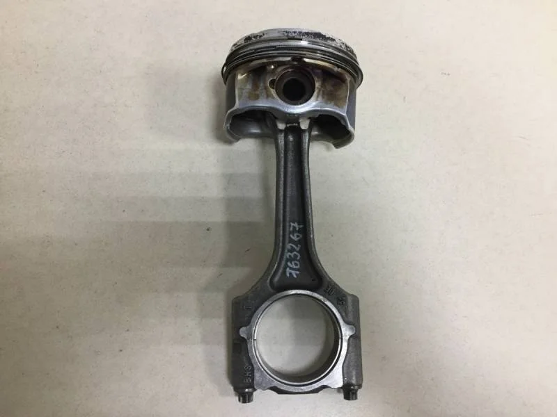 Поршень с шатуном Audi A4 (B8) 2007-2015