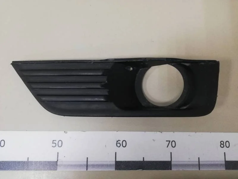 Решетка в бампер левая Ford Focus 2 (DA) 2005-2008