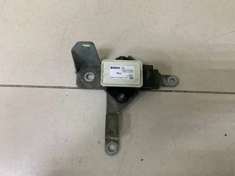 Датчик ускорения Nissan Teana J32 2008-2013