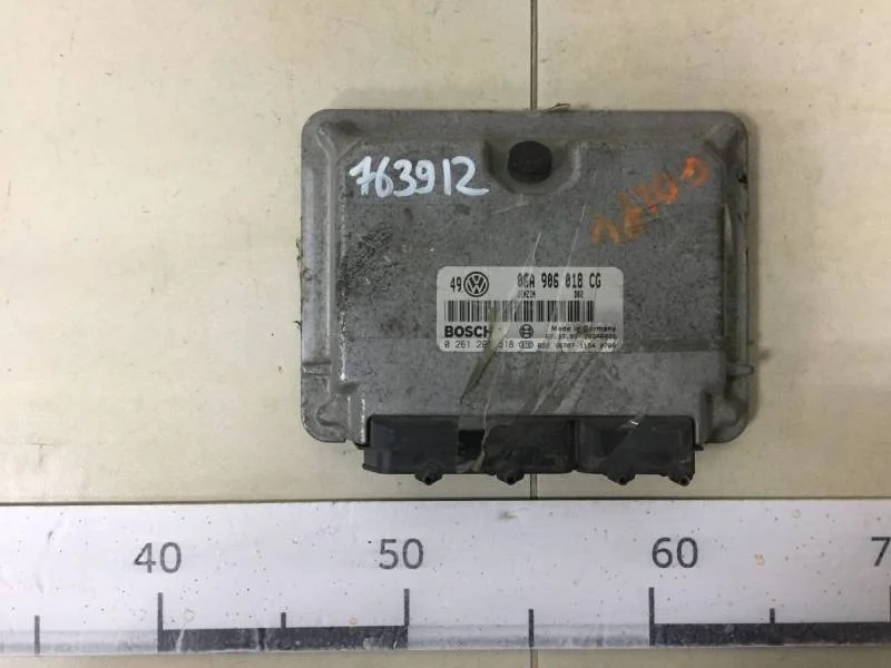 Блок управления двигателем Skoda Octavia (A4 1U-) 2000-2011