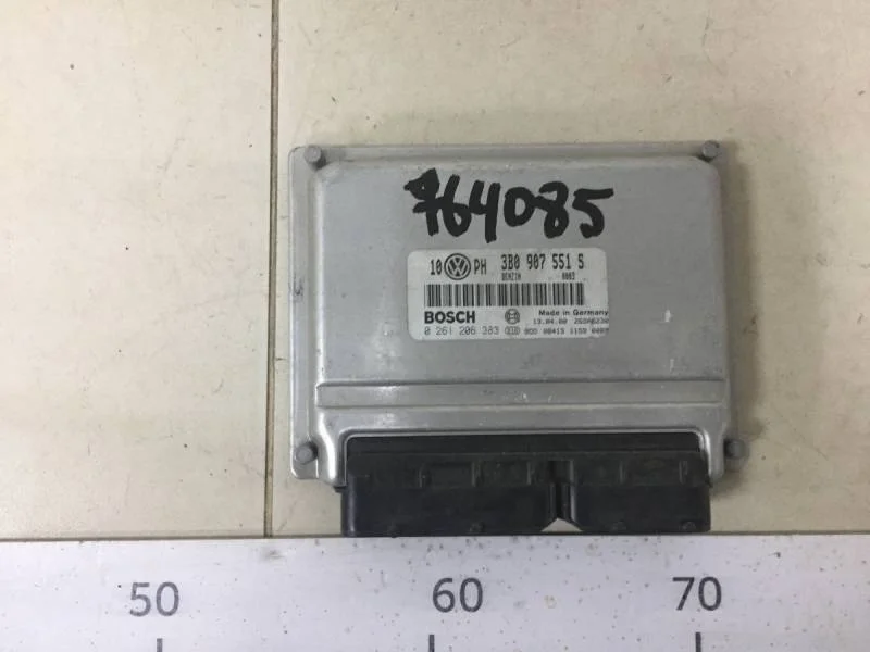 Блок управления двигателем Audi A4 (B5) 1994-2001