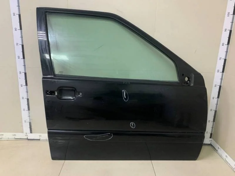 Дверь передняя правая Volvo V70 (LW) 1996-2000