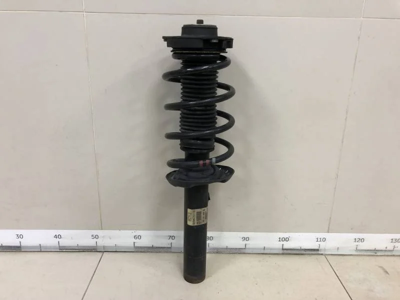 Амортизатор передний Audi A3 (8P) 2004-2013