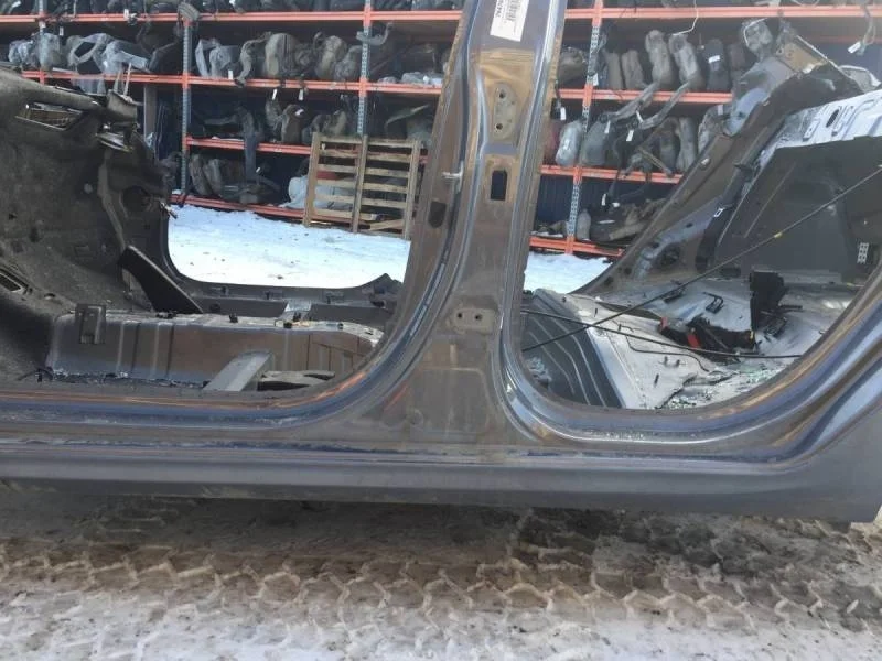 Порог со стойкой левый Hyundai Solaris 2017>