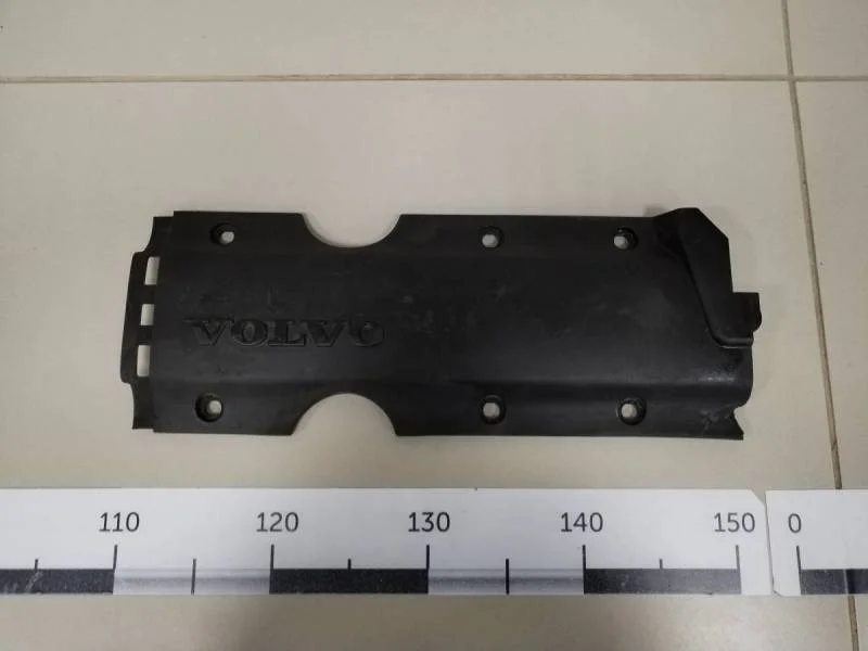 Крышка двигателя декоративная Volvo V70 (SW, SJ) 2000-2007