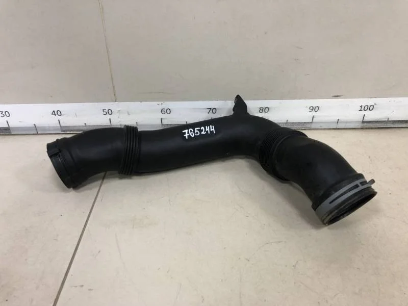 Патрубок воздушного фильтра Audi A3 (8P) 2004-2013