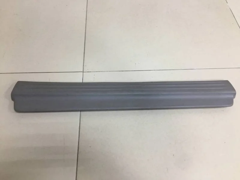 Накладка порога (внутренняя) Mitsubishi Pajero/Montero Sport (KH) 2008-2015